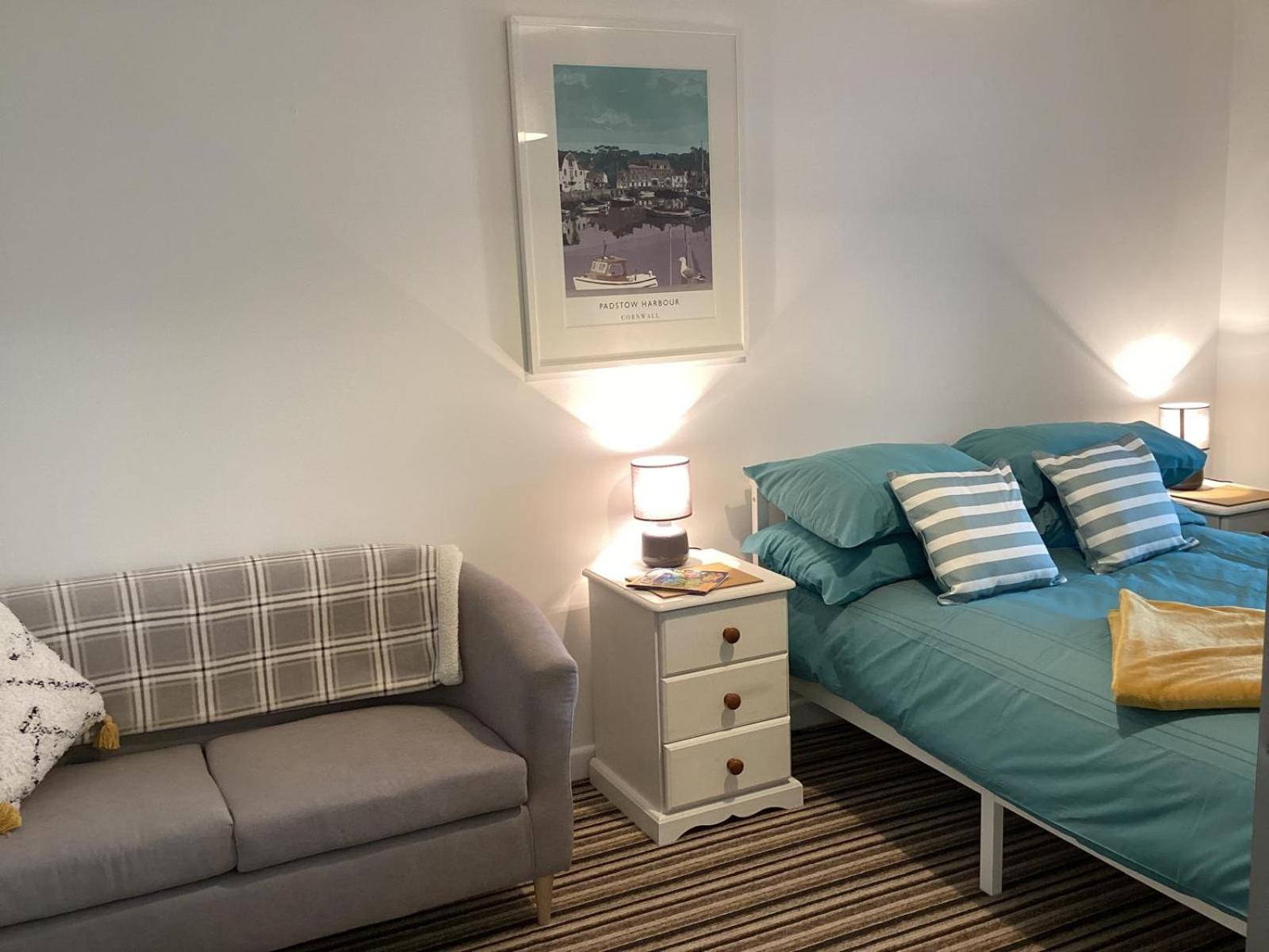 Bluebirds Villa Padstow Bagian luar foto
