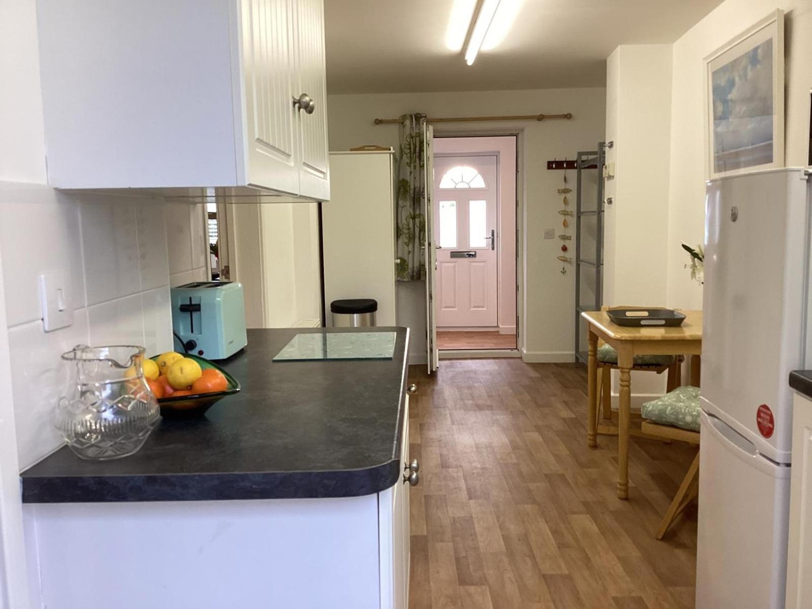 Bluebirds Villa Padstow Bagian luar foto